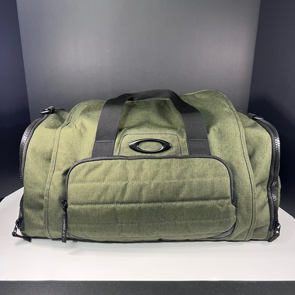 Oakley Duffel Bag Olive Green Canvas Travel Gym Weekender Bag w/ Shoulder Strap